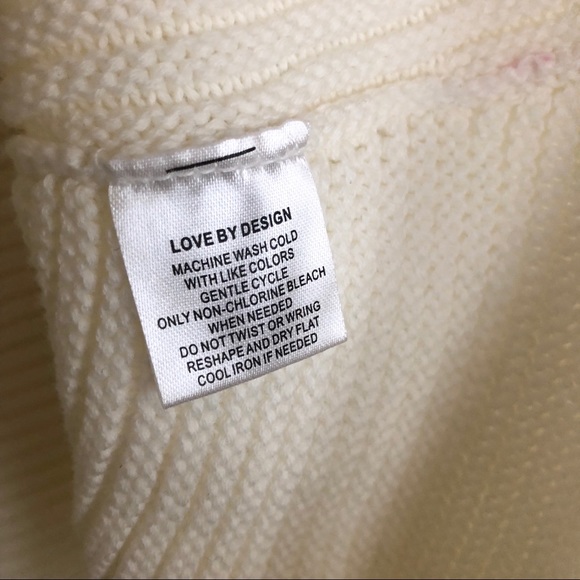 Medium Sweater - Picture 3 of 3